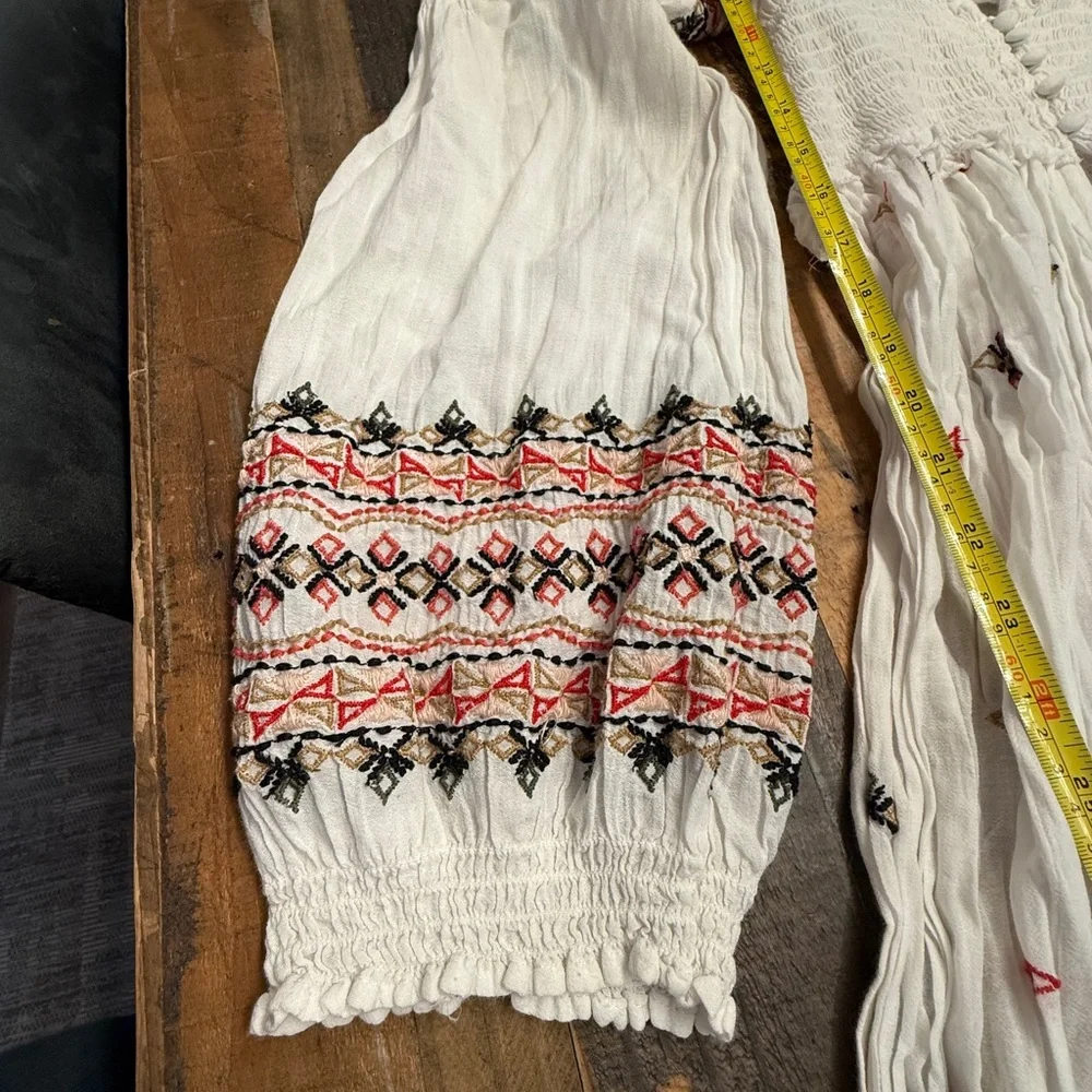 Free People Bohemian White Maxi top with Embroidered Details - Picture 3 of 8